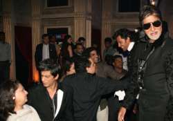 bollywood stars plans new year bash overseas