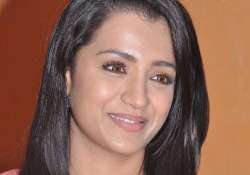 trisha endured rain snow for endrendrum punnagai