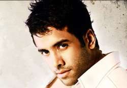 tusshar not jealous of ajay devgn hopes himmatwala is a hit