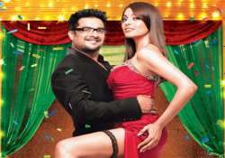 universal files copyright case against jodi breakers demands rs 50 cr