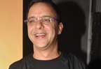 vidhu vinod chopra offers vacation to filmistaan actors