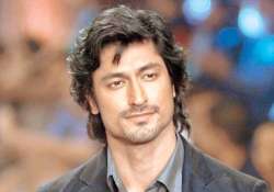 vidyut jamwal opts out of sooraj barjatya s next because of dates