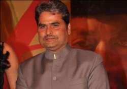 vishal bhardwaj to make new rustic comedy with ajay devgn