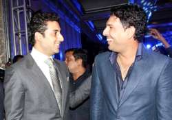 abhishek bachchan keen on yuvraj singh biopic