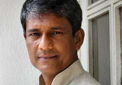 adil hussain makes tamil debut with yatchan