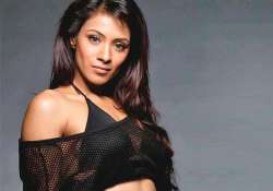 tv actress barkha bisht plays gangster with oomph