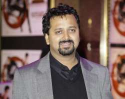 nikhil advani begins shooting for hero