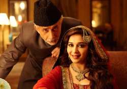 dedh ishqiya box office collection slow start may pick up