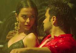 raja natwarlal tere ho ke rahege song review arijit singh spills love this monsoon watch video