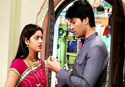 diya aur baati hum will sandhya and bhabo be able to prove sooraj s innocence in court