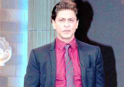 bigg boss 8 shah rukh khan to replace salman khan as host see pics