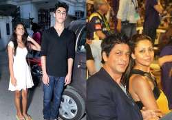 shah rukh khan s on screen heroism is for kids aryan suhana not for gauri