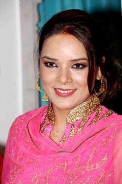 udita goswami i m enjoying being a housewife