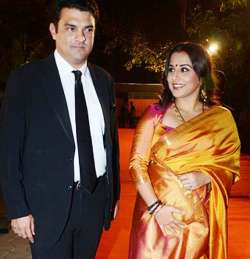 is vidya balan pregnant see pics