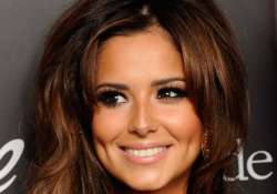 beauty comes from within says cheryl cole