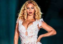 beyonce knowles feels gender equality isn t reality yet