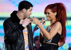 drake buys 42 000 worth ring for rihanna