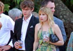 emma roberts evan peters mutual attraction