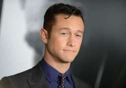 gordon levitt signs sin city sequel