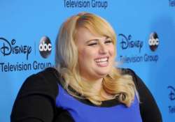 bigger girls do better in comedy rebel wilson