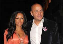 mel b wants divorce from husband stephen belanfonte