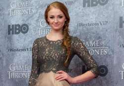 x men apocalypse gets game of thrones sansa stark as jean grey