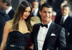 irina shayk denies ronaldo s family caused split