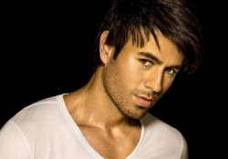 enrique iglesias to perform at mtv emas