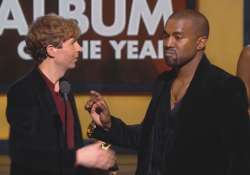 kanye west apologises to beck