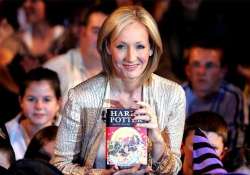 j k rowling to launch new harry potter short story for halloween