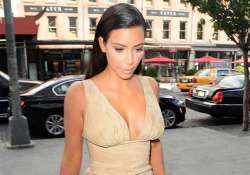 kim kardashian s india trip cancelled over visa issues