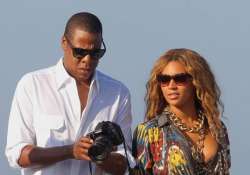 jay z to buy island in bahamas