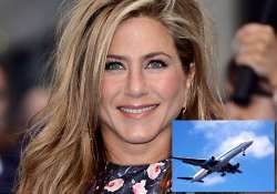 jennifer aniston has flying phobia view pics