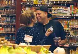 jonah hill dating actress isabelle mcnally