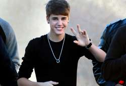 justin bieber is top teen star of 2011