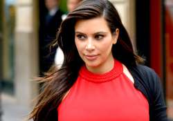 kim kardashian says no to maternity outfits