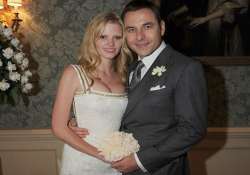 lara stone s friends laugh at marriage