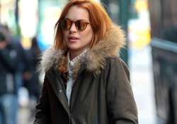 lindsay lohan s credit card declined