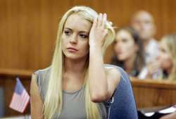 lindsay lohan free after 35 day house arrest