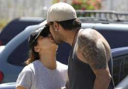 eva longoria caught kissing eduardo cruz see pics