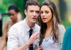 mila kunis justin timberlake dispel romance rumours