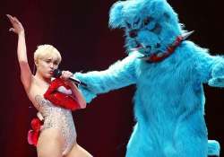 miley cyrus concert banned in dominican republic