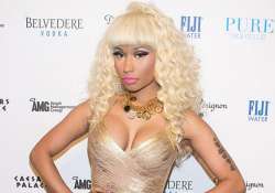 nicki minaj dares to bare in new music video