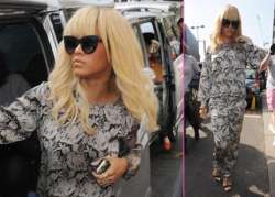 rihanna escapes early morning fire at london hotel