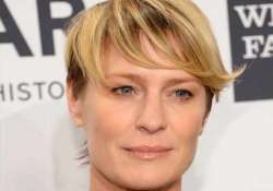 robin wright goes for tiniest sprinkle of botox twice a year