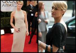 golden globe awards 2014 robin wright wins best actress in tv drama