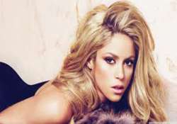 shakira to sell beach house