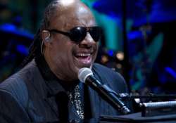 stevie wonder performs free concert in brazil