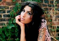 when winehouse sheltered homeless girl