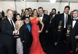 modern family mad men win big at emmy awards